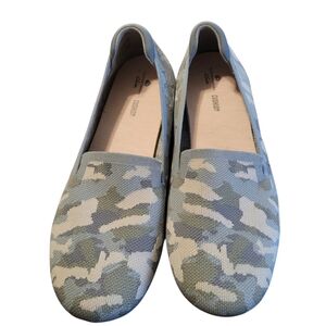 Clarks Cloudsteppers Carly Dream camo shoes - 10.        M70